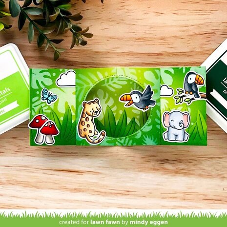 Lawn Fawn Tropical Leaves Background Stencils (LF2626) Lawn Fawn Tropical Leaves Background Stencils (LF2626)