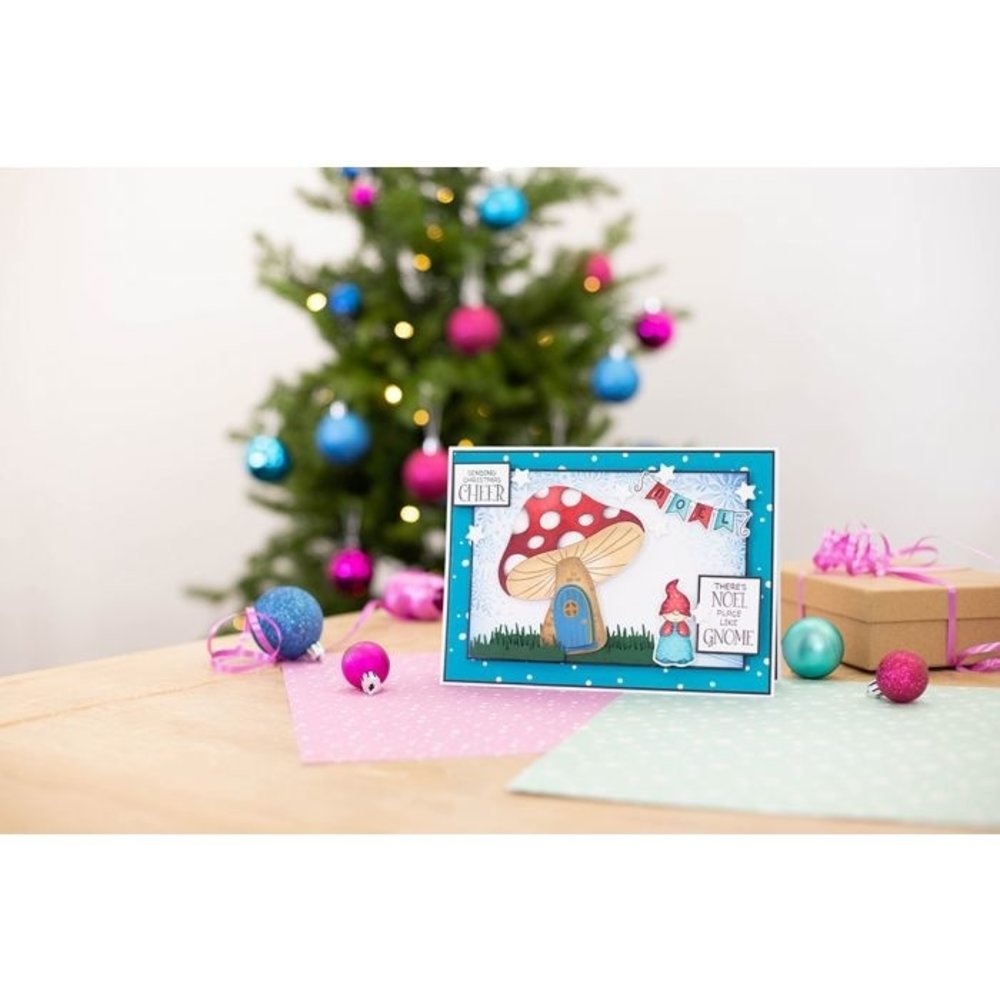 Crafter's Companion Gnomes Gnome Child Stamp & Die & Stencil (NG-GN-STD-GCHIL) Crafter's Companion Gnomes Gnome Child Stamp & Die & Stencil (NG-GN-STD-GCHIL)