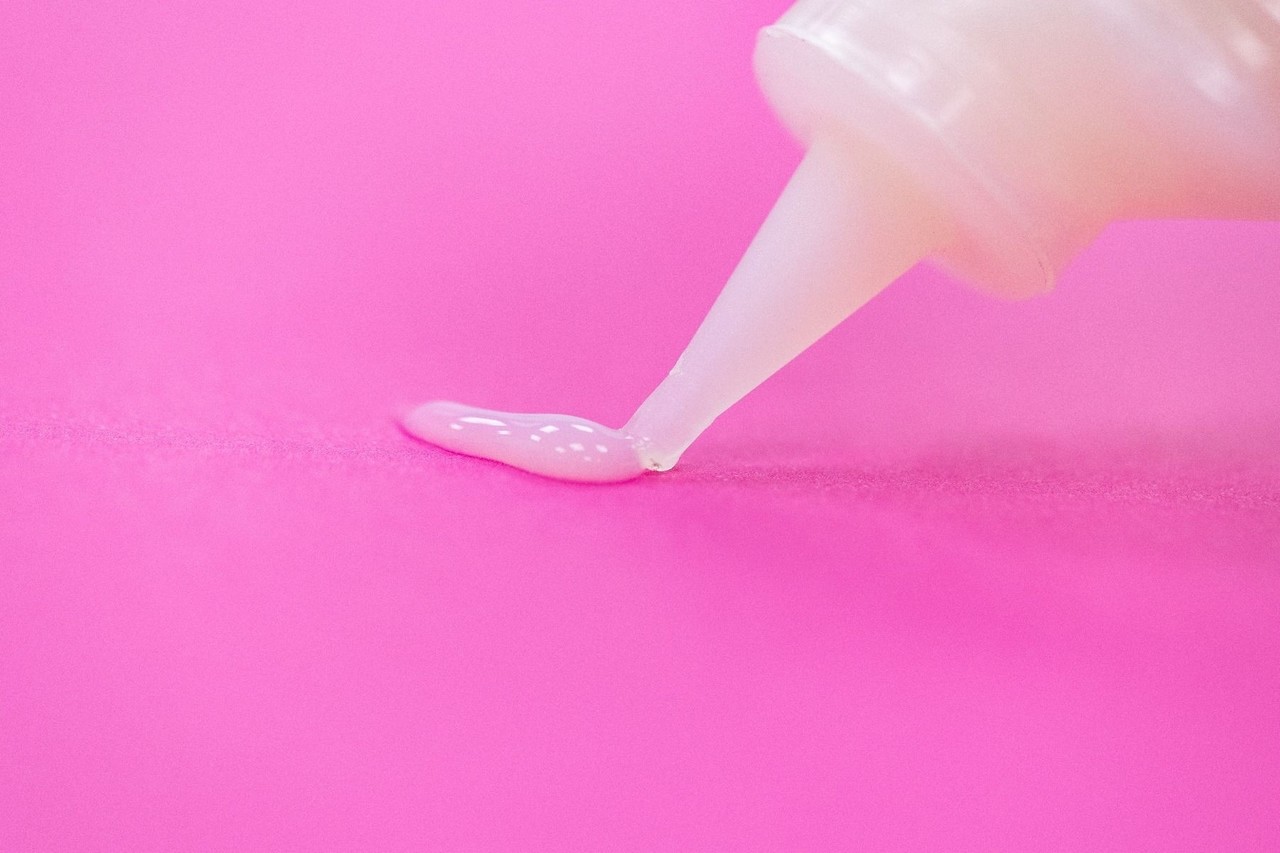 Spectrum Noir Glossy Highlights Clear 60ml (SN-GLHI-CL60) Spectrum Noir Glossy Highlights Clear 60ml (SN-GLHI-CL60)