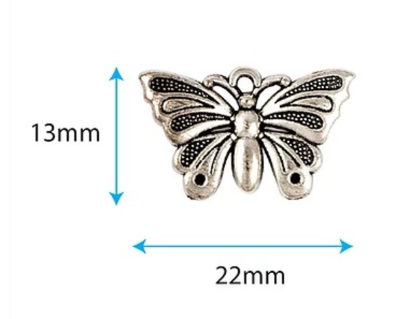 Craft Consortium Midnight Flight Metal Charms Moths (CCMCHRM029) Craft Consortium Midnight Flight Metal Charms Moths (CCMCHRM029)