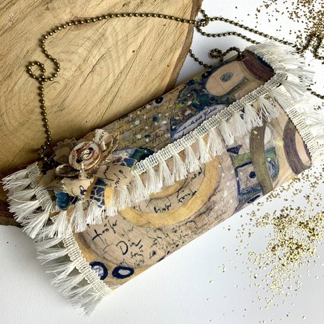 Stamperia Klimt 12x12 Inch Fabric Sheets (SBPLT01) Stamperia Klimt 12x12 Inch Fabric Sheets (SBPLT01)