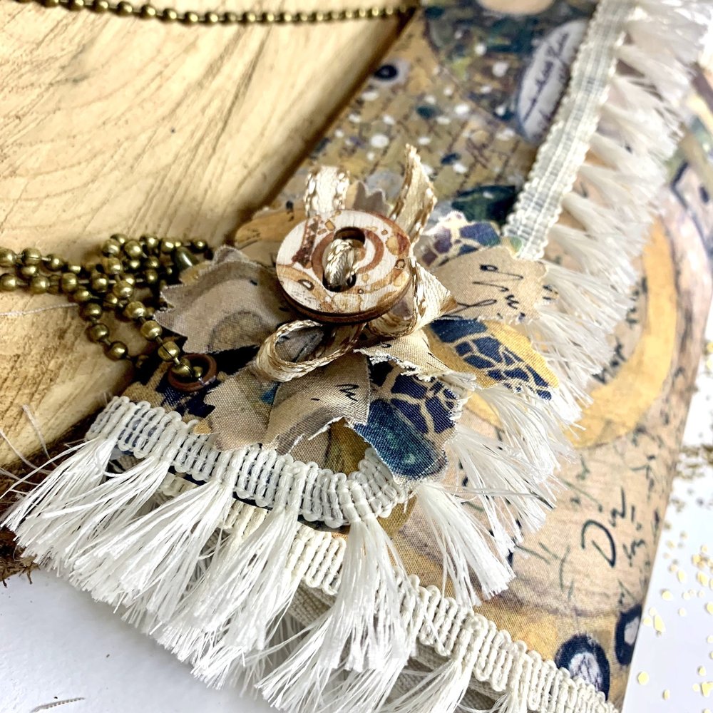 Stamperia Klimt 12x12 Inch Fabric Sheets (SBPLT01) Stamperia Klimt 12x12 Inch Fabric Sheets (SBPLT01)