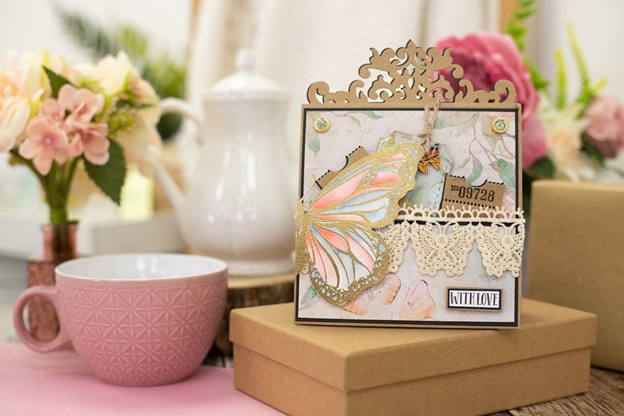 Crafter's Companion Vintage Butterflies Stamp & Die Monarch (S-VBUT-STD-MONAR) Crafter's Companion Vintage Butterflies Stamp & Die Monarch (S-VBUT-STD-MONAR)