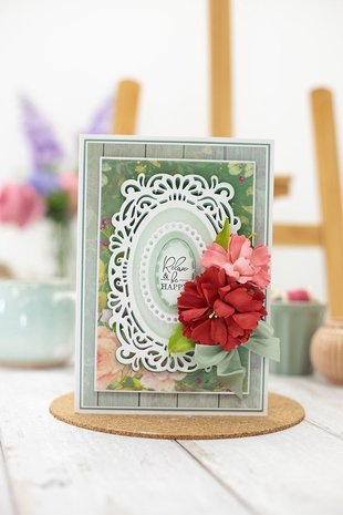 Crafter's Companion Country Lane Lace Frame Die (S-CLANE-MD-LFRA) Crafter's Companion Country Lane Lace Frame Die (S-CLANE-MD-LFRA)