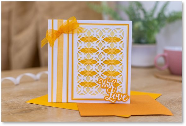 Gemini Ribbon Threading Bold Florals Create-a-Card Dies (GEM-MD-CAD-BOFL)