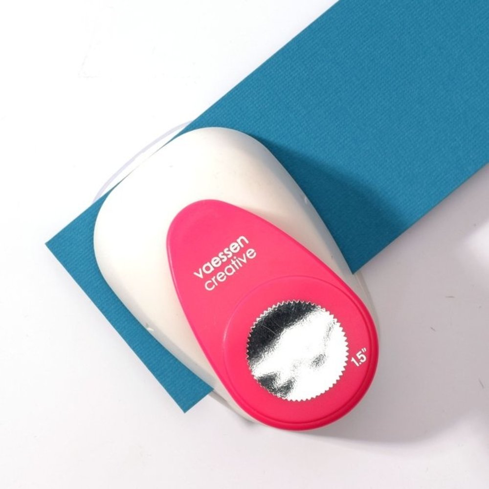 Vaessen Creative Figuurpons Maxi Cirkel Gekarteld 2 (21440-054) Vaessen Creative Figuurpons Maxi Cirkel Gekarteld 2 (21440-054)