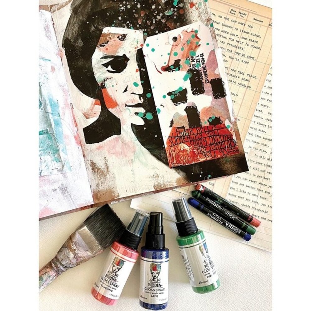 Dina Wakley MEdia Media Gloss Spray Blushing 56ml (MDO73673) Dina Wakley MEdia Media Gloss Spray Blushing 56ml (MDO73673)