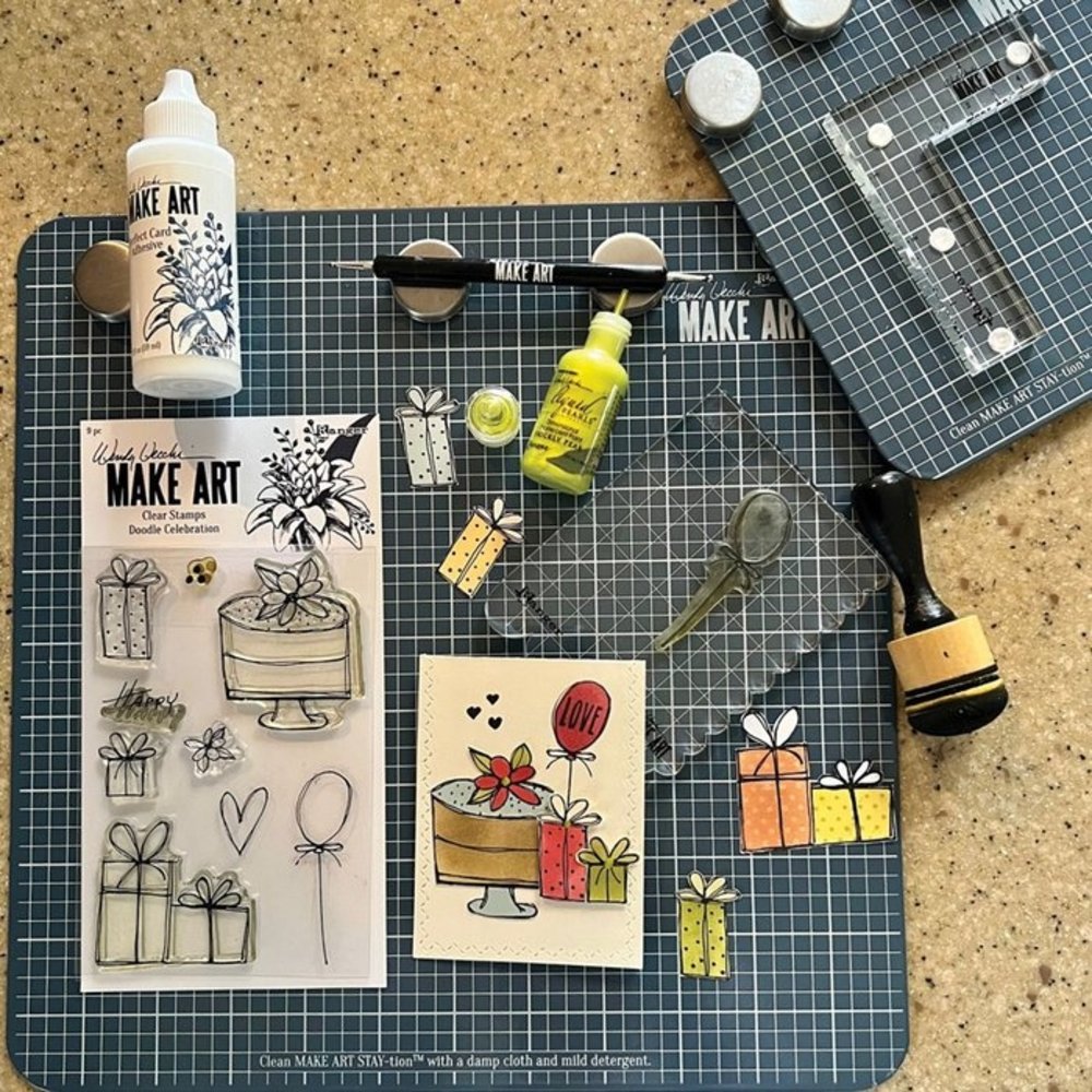 Ranger Make Art Doodle Celebration Clear Stamp Set (WVB81036) Ranger Make Art Doodle Celebration Clear Stamp Set (WVB81036)