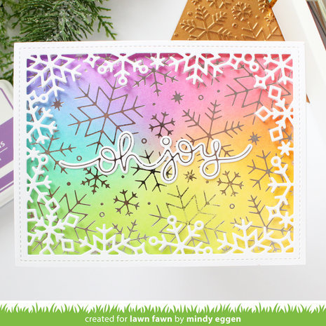 Lawn Fawn Snowflake Background Hot Foil Plate (LF2977) Lawn Fawn Snowflake Background Hot Foil Plate (LF2977)