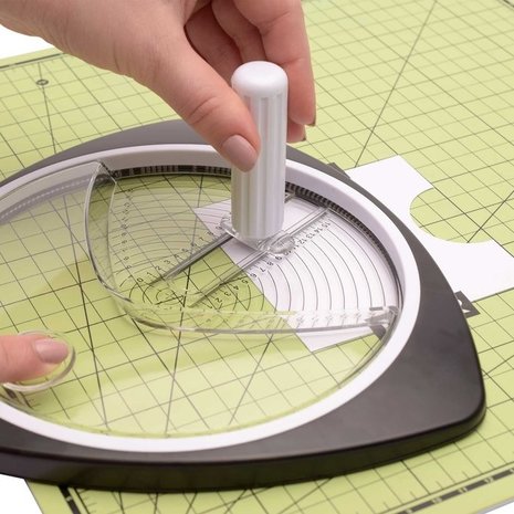 Paper Fuel Cirkelsnijder Ø15cm Zwart (PF102002) Paper Fuel Cirkelsnijder Ø15cm Zwart (PF102002)