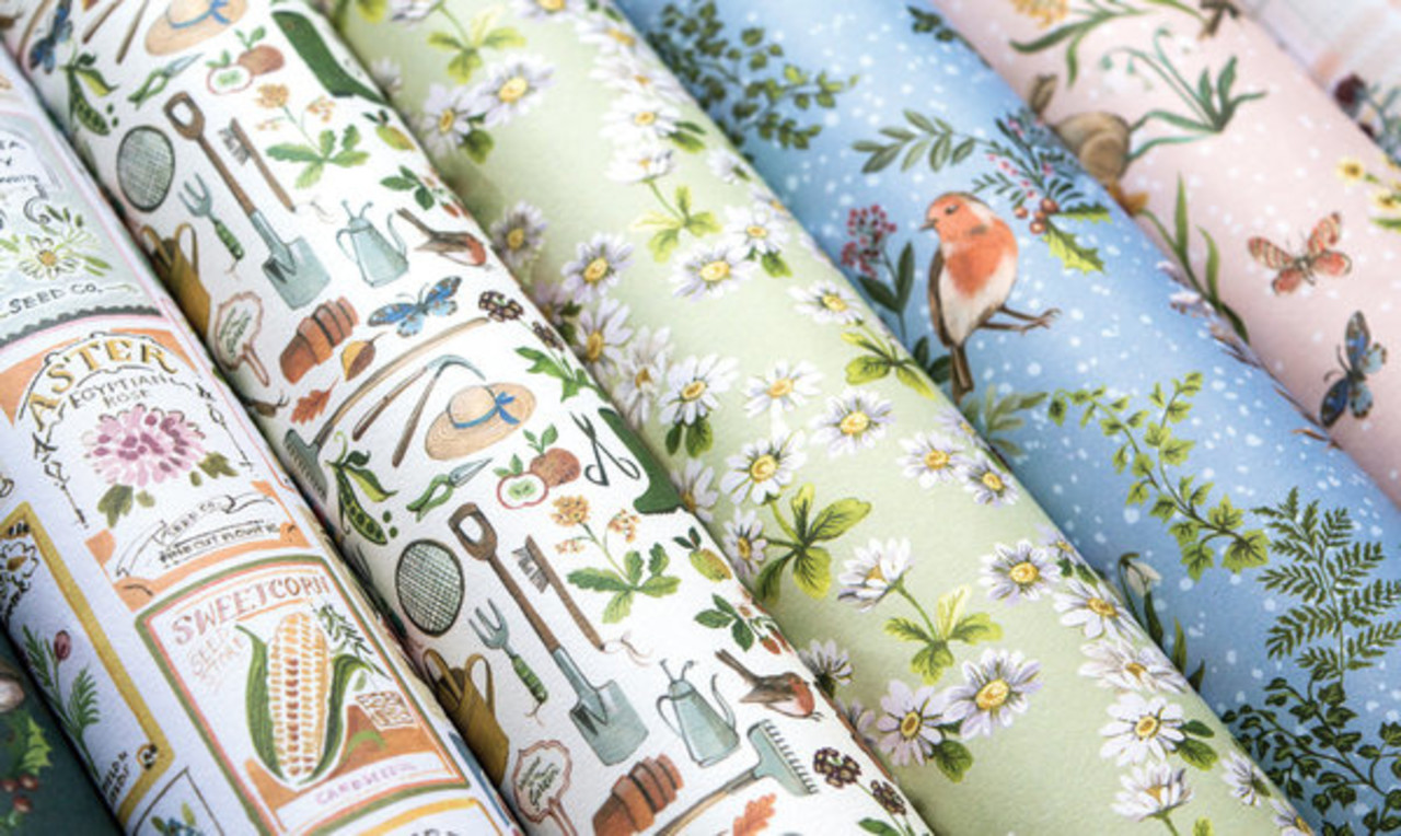 Craft Consortium Little Robin Redbreast 12x12 Inch Paper Pad (CCPPAD040) Craft Consortium Little Robin Redbreast 12x12 Inch Paper Pad (CCPPAD040)