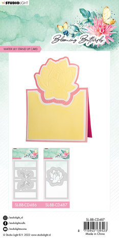 Studio Light Blooming Butterfly Snijmal Water Lily Stand Up Card (SL-BB-CD487)