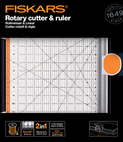 Fiskars Rotary Cutter & Ruler Combo 12x12 Inch Ø45mm (1016264) Fiskars Rotary Cutter & Ruler Combo 12x12 Inch Ø45mm (1016264)