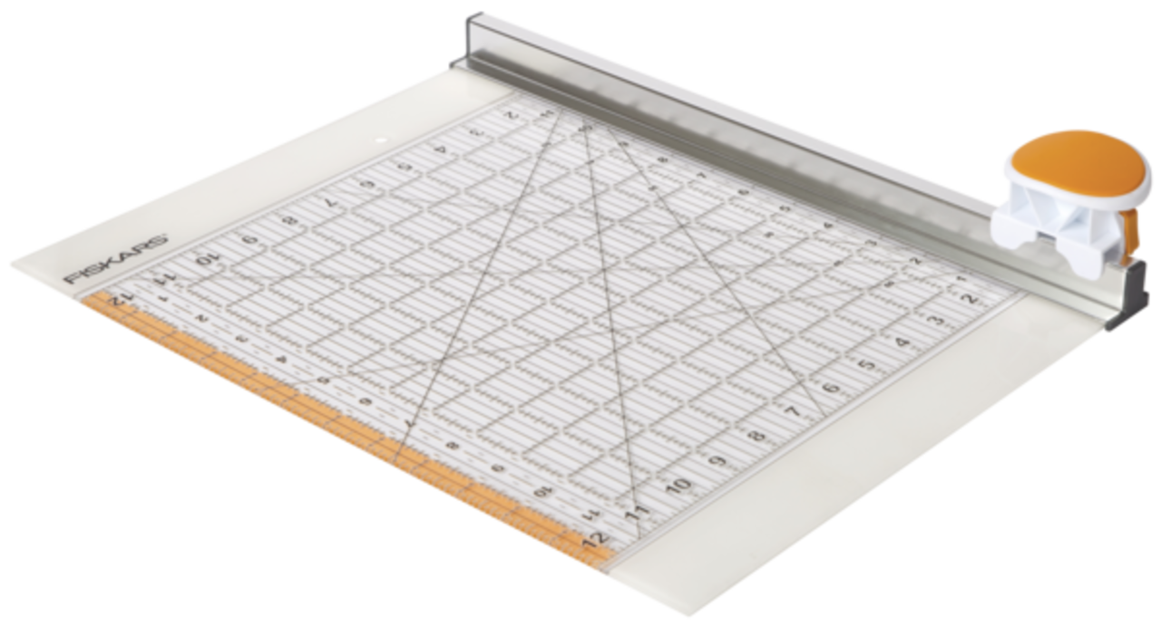 Fiskars Rotary Cutter & Ruler Combo 12x12 Inch Ø45mm (1016264) Fiskars Rotary Cutter & Ruler Combo 12x12 Inch Ø45mm (1016264)