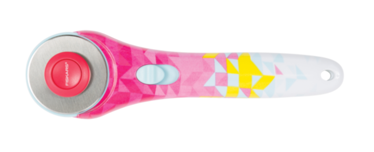 Fiskars Rotary Cutter Ø45mm Stick Inspiration Geo (1023908) Fiskars Rotary Cutter Ø45mm Stick Inspiration Geo (1023908)