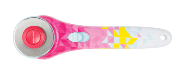 Fiskars Rotary Cutter Ø45mm Stick Inspiration Geo (1023908) Fiskars Rotary Cutter Ø45mm Stick Inspiration Geo (1023908)