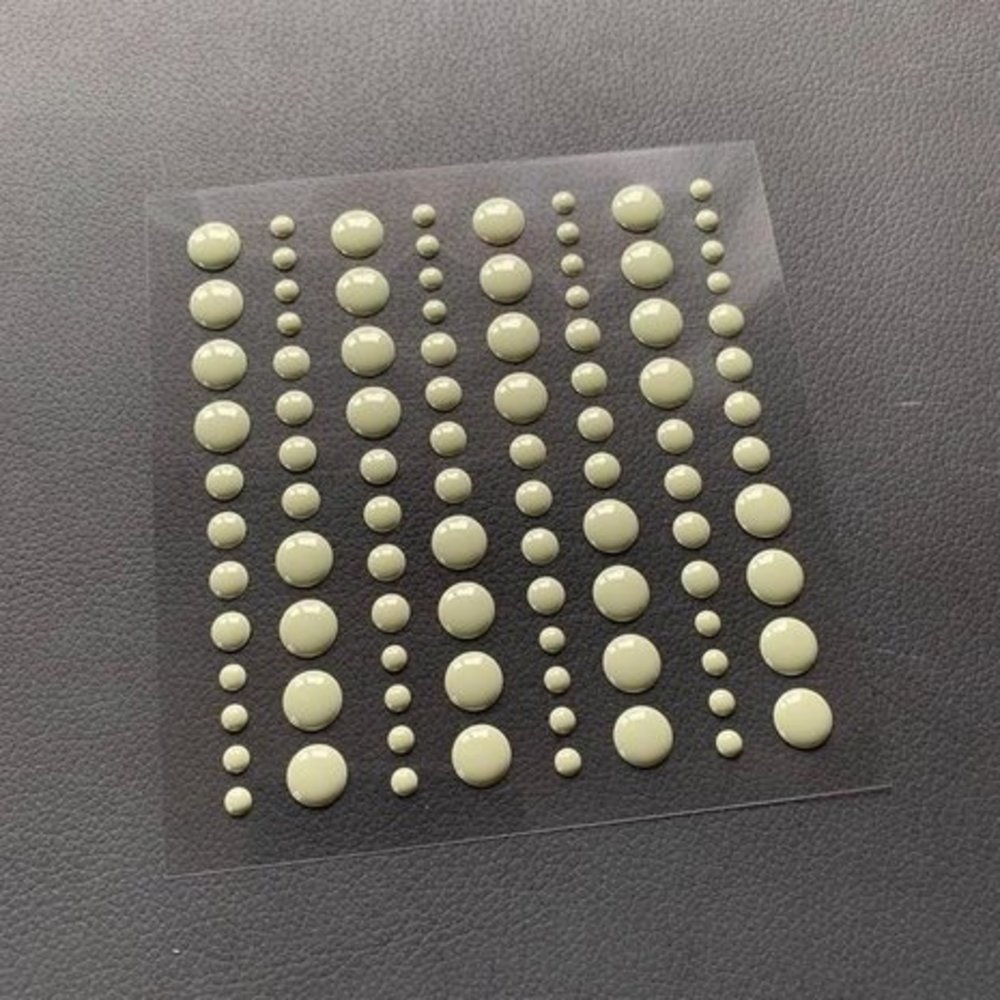 Simple and Basic Adhesive Enamel Dots Sage (SBA013) Simple and Basic Adhesive Enamel Dots Sage (SBA013)