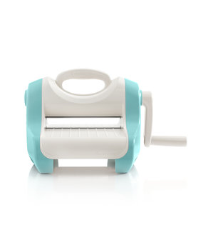 We R Memory Keepers Revolution Cutting and Embossing Machine (661176) + GRATIS DISNEY SNIJMAL We R Memory Keepers Revolution Cutting and Embossing Machine (661176) + GRATIS DISNEY SNIJMAL