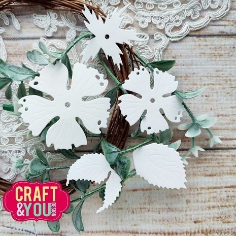 Craft & You Dies Rose With Leaves (CW232)