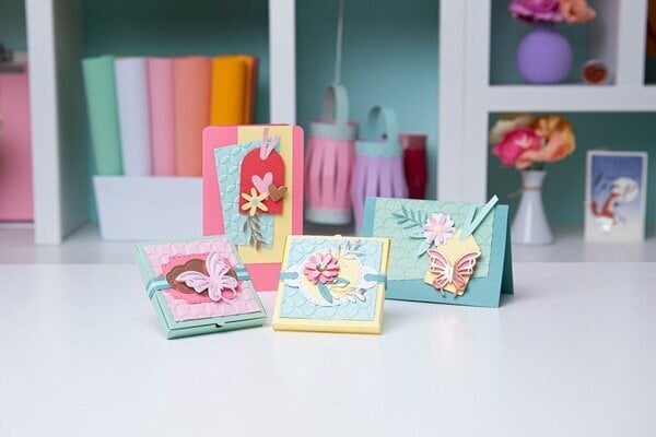 Sizzix Big Shot Plus Starter Kit White & Gray (666185) + GRATIS DISNEY SNIJMAL