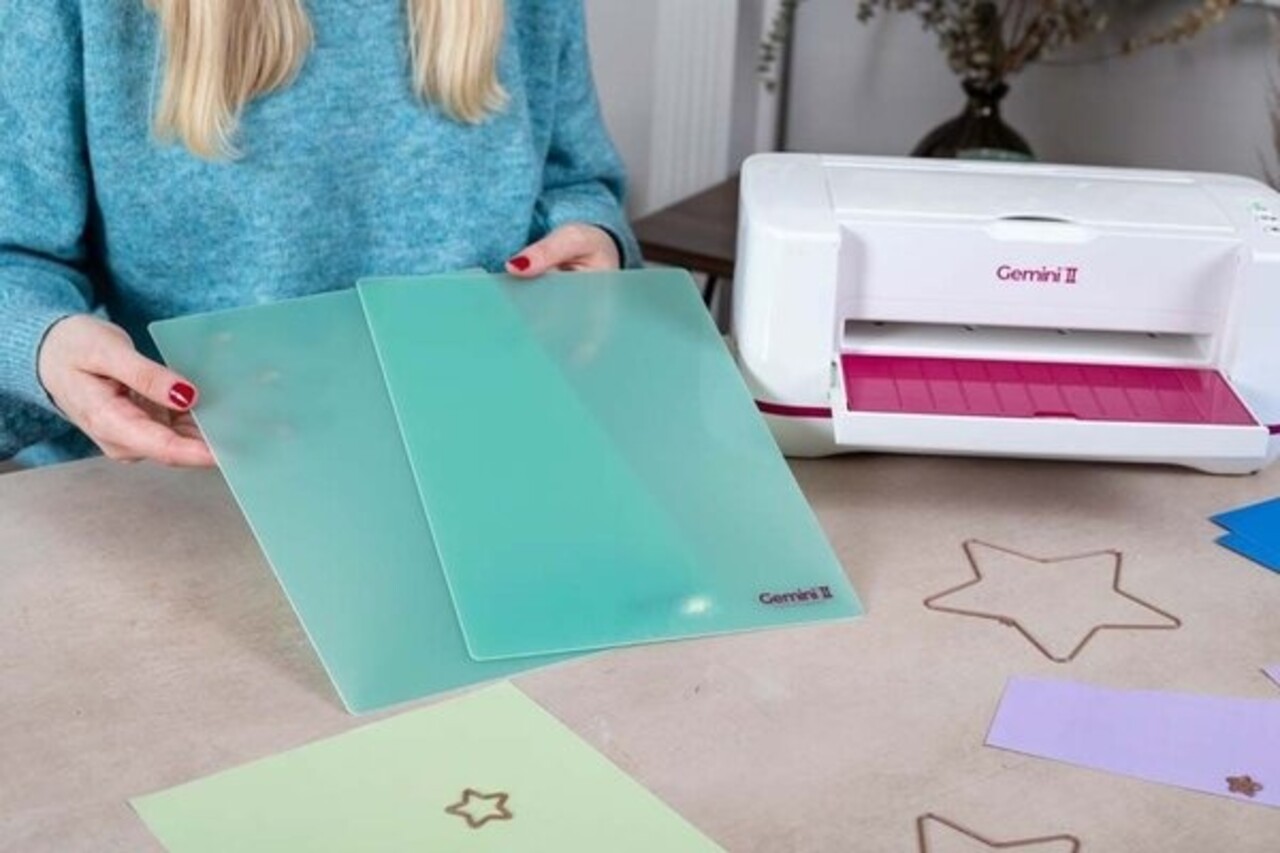 Crafter's Companion Gemini II Accessories A4 Cutting Plates for Double-Sided Dies (GEMII-ACC-DSDP) Crafter's Companion Gemini II Accessories A4 Cutting Plates for Double-Sided Dies (GEMII-ACC-DSDP)