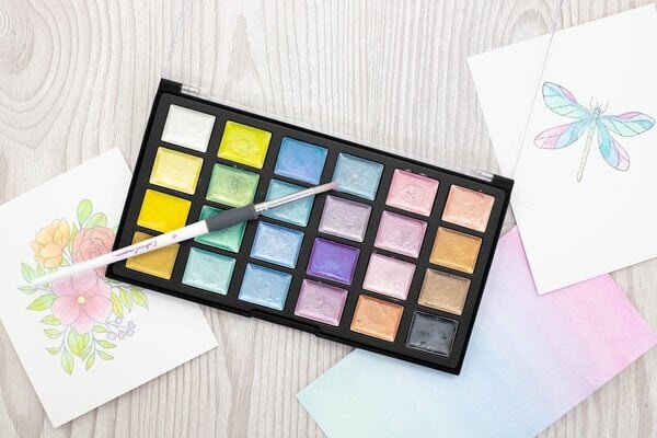Crafter's Companion Shimmer Watercolour Palette Sunbeam (CC-SHWAPAL-SB) Crafter's Companion Shimmer Watercolour Palette Sunbeam (CC-SHWAPAL-SB)