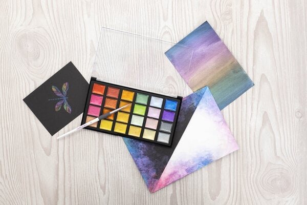 Crafter's Companion Shimmer Watercolour Palette Moonbeam (CC-SHWAPAL-MB)