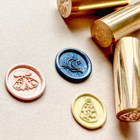 Nikki Dotti Wax Seal Stamp Mini Bottle Nikki Dotti Wax Seal Stamp Mini Bottle