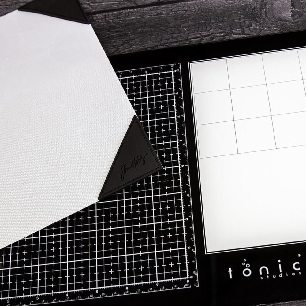 Tonic Studios Tim Holtz Travel Media Surface Mat (4500E) Tonic Studios Tim Holtz Travel Media Surface Mat (4500E)