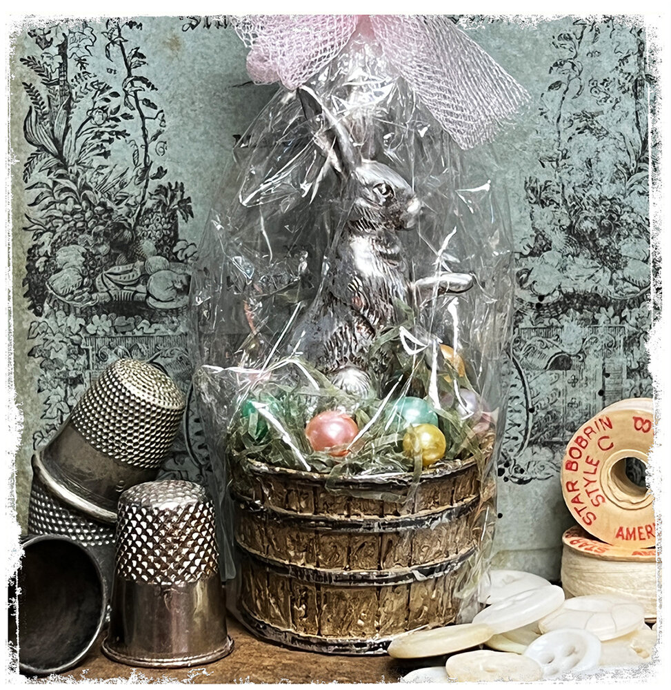 Idea-ology Tim Holtz Barrel (TH94238) Idea-ology Tim Holtz Barrel (TH94238)