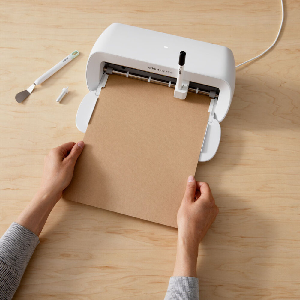 Cricut Joy Xtra Smart Label Permanent Writable Kraft Brown (2010345) Cricut Joy Xtra Smart Label Permanent Writable Kraft Brown (2010345)