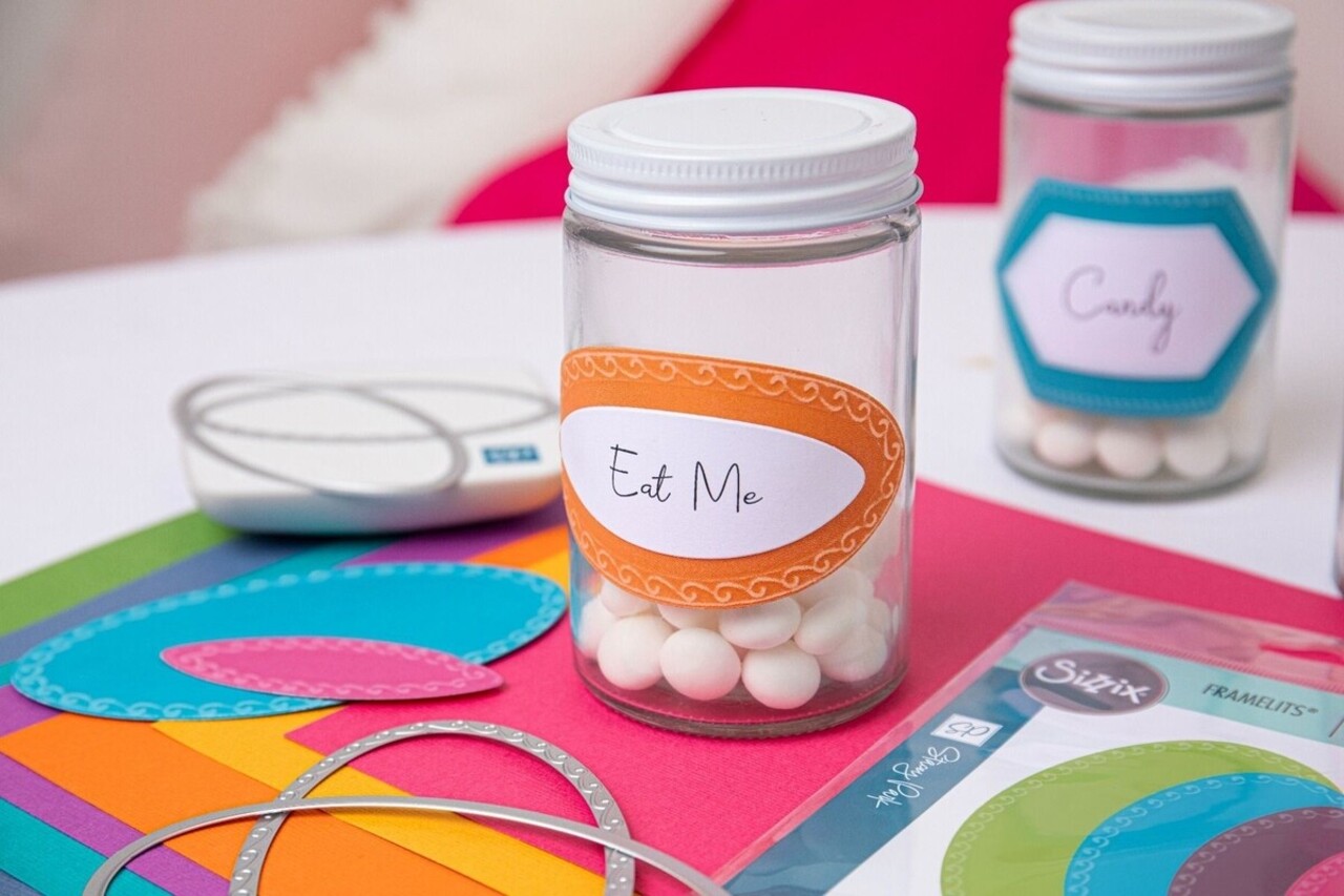 Sizzix Framelits Die Set Clare Classic Ovals (666551) Sizzix Framelits Die Set Clare Classic Ovals (666551)