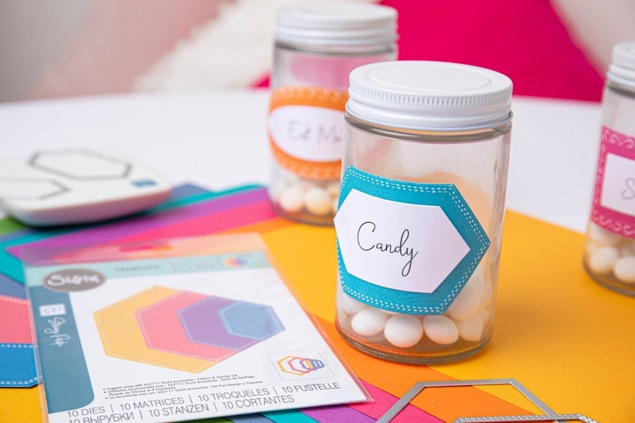 Sizzix Framelits Die Set Belinda Stitched Henxagons (666554) Sizzix Framelits Die Set Belinda Stitched Henxagons (666554)