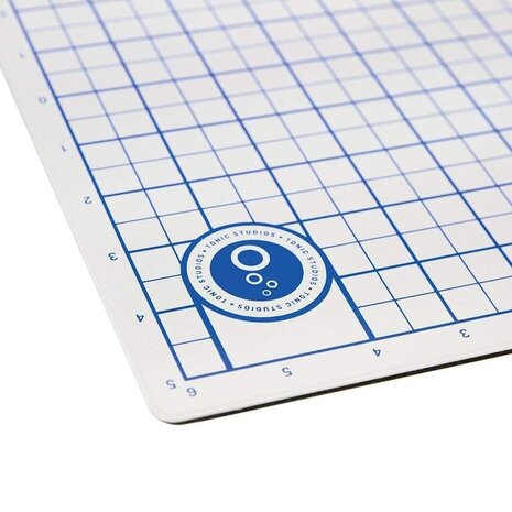 Tonic Studios Magnetic Crafter's Platform 12x12 Inch (3726E) Tonic Studios Magnetic Crafter's Platform 12x12 Inch (3726E)