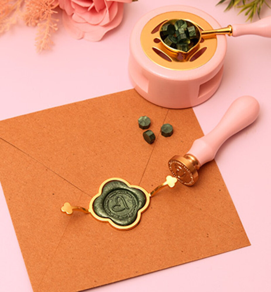 Studio Light Essentials Wax Seal Shapers Round & 4-Sided (SL-ES-WAX21) Studio Light Essentials Wax Seal Shapers Round & 4-Sided (SL-ES-WAX21)