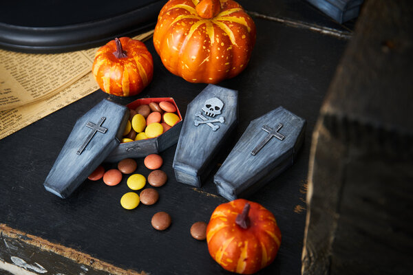 Sizzix Thinlits Die Set Vault Coffin Box (666680) Sizzix Thinlits Die Set Vault Coffin Box (666680)