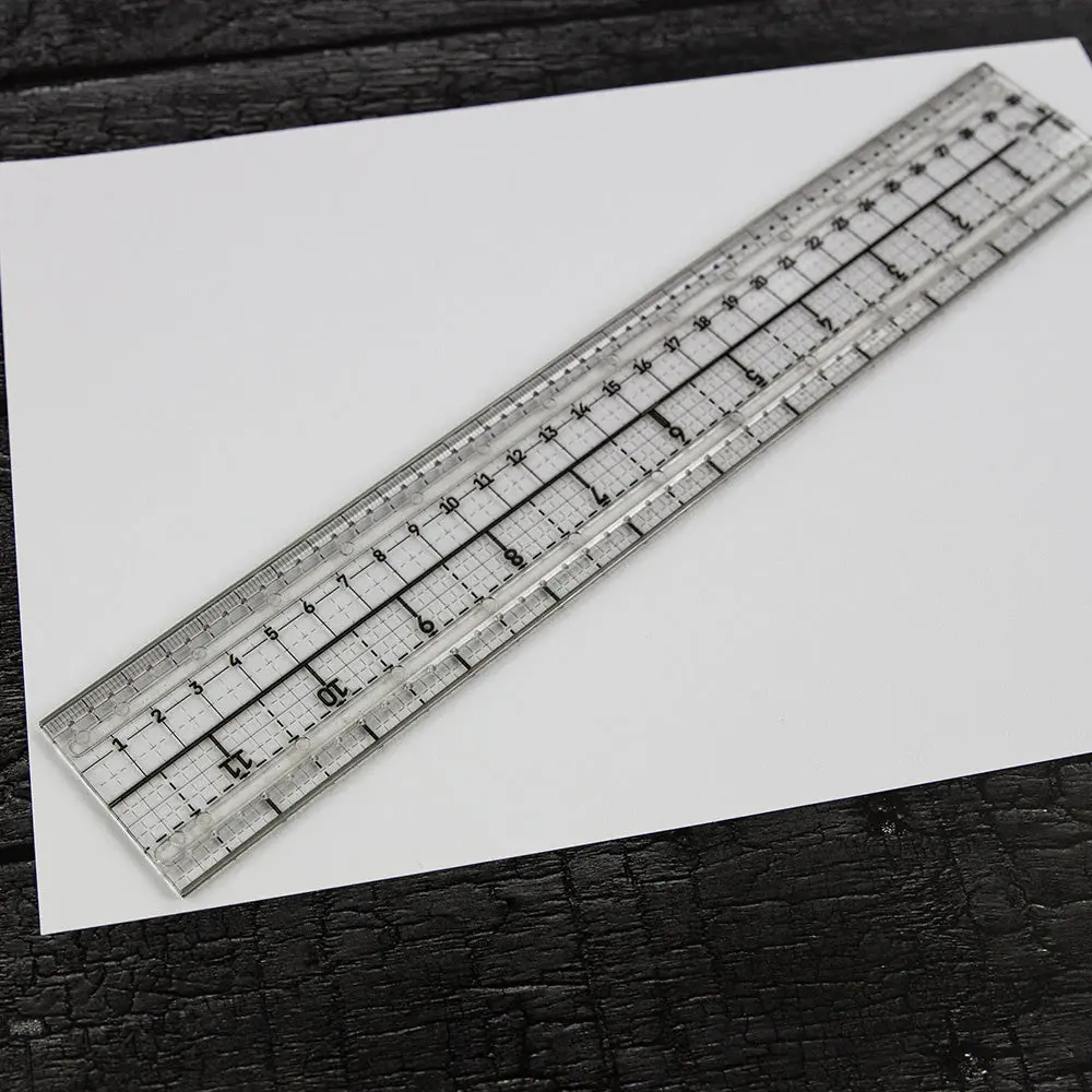 Tonic Studios Tim Holtz Media Ruler (4634E) Tonic Studios Tim Holtz Media Ruler (4634E)