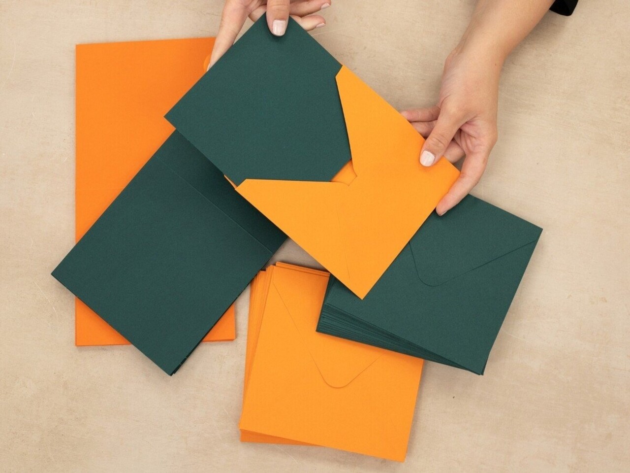 Crafter's Companion Card & Envelopes 6x6 Inch Pumpkin & Green (100pcs) (CC-PUMG-CBEN-6X6)