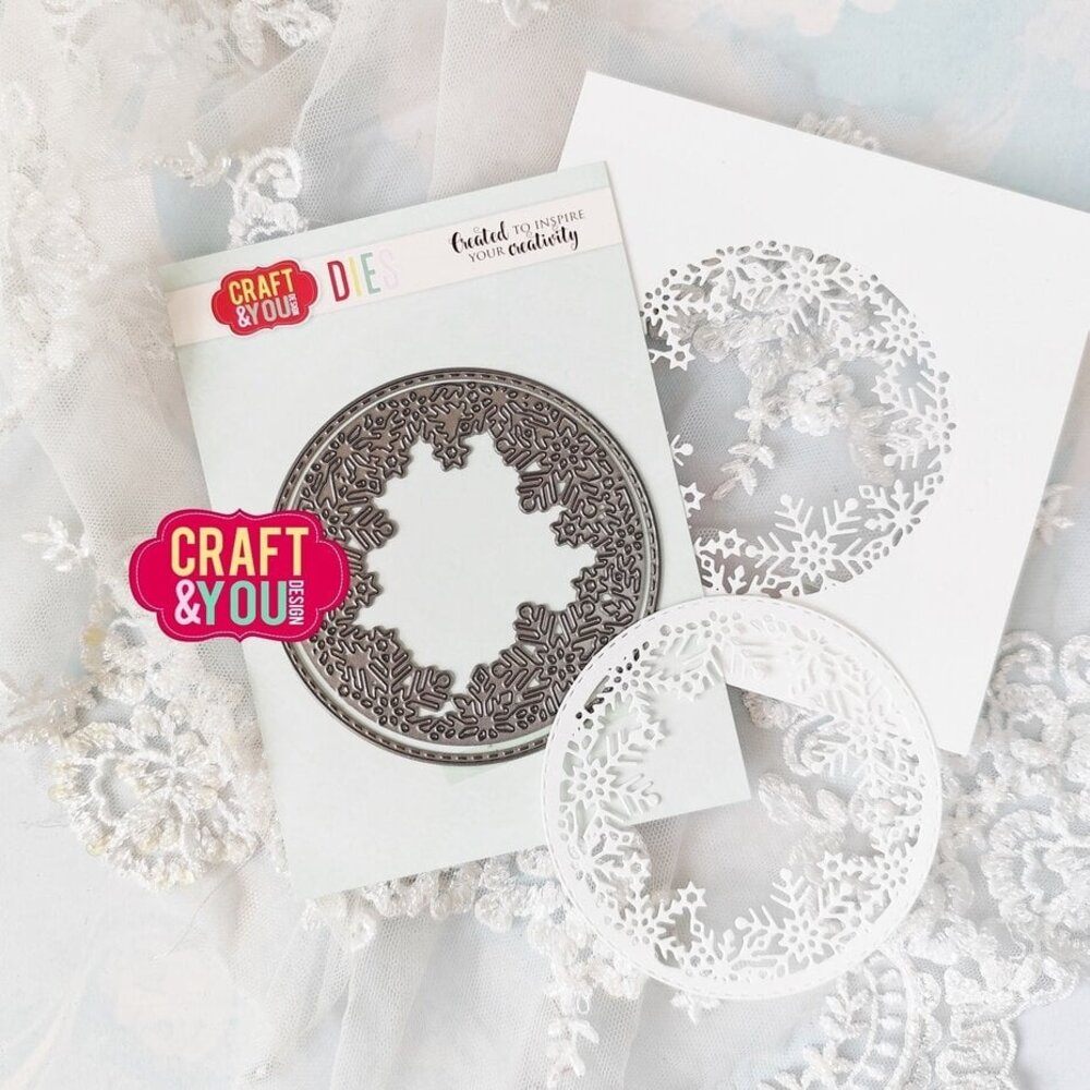 Craft & You Dies Round Snowflakes Frame (CW305)