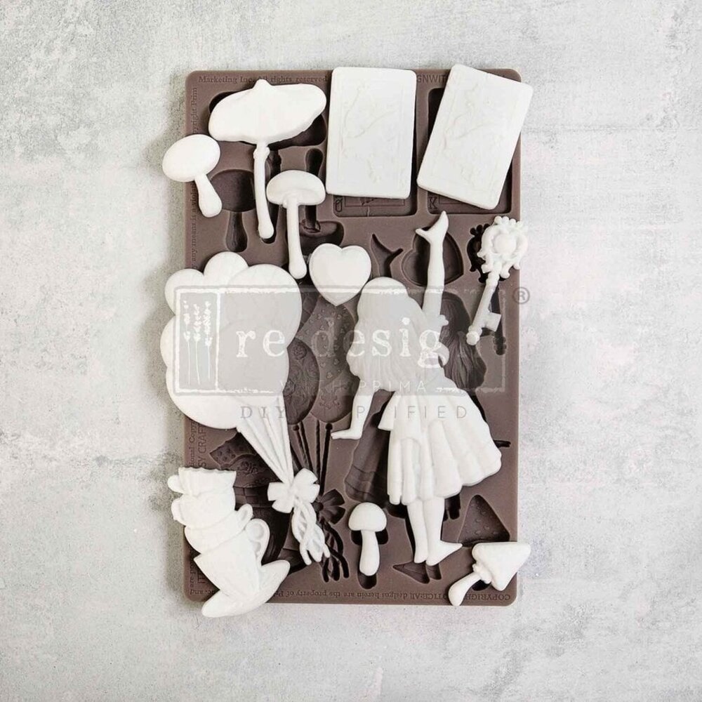 Re-Design Whimsy Craft Chronicles 5x8 Inch Decor Mould (672447) Re-Design Whimsy Craft Chronicles 5x8 Inch Decor Mould (672447)