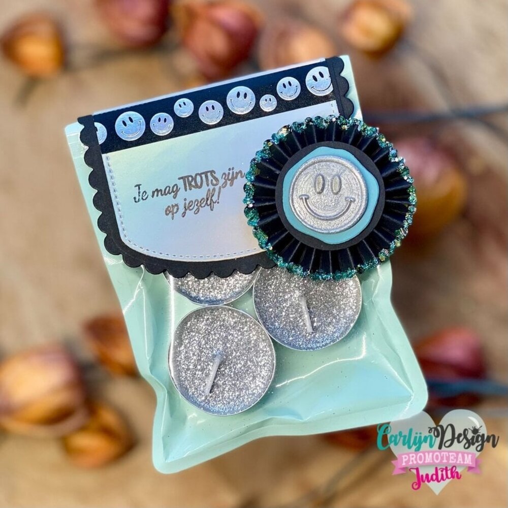 Carlijn Design Wax Seal Stamper 1 Inch Retro Smiley (CDWX-0081) Carlijn Design Wax Seal Stamper 1 Inch Retro Smiley (CDWX-0081)