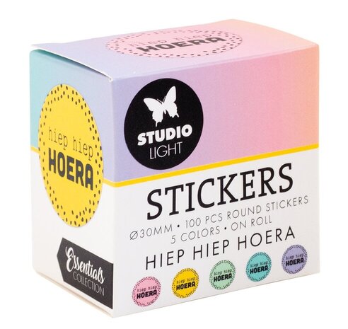Studio Light Essentials Hiep Hiep Hoera Round Stickers on Roll (SL-ES-STIC27) Studio Light Essentials Hiep Hiep Hoera Round Stickers on Roll (SL-ES-STIC27)