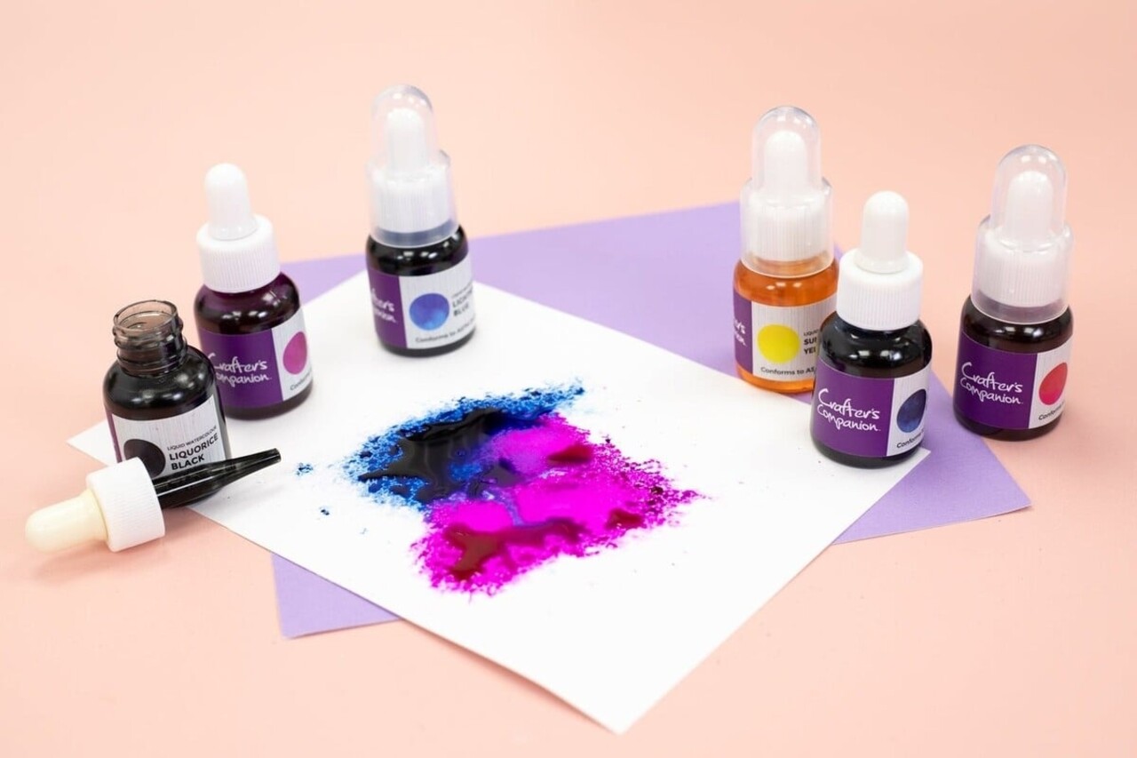 Crafter's Companion Liquid Watercolours Colour Essentials (6pcs) (CC-MME-LIWA-COES) Crafter's Companion Liquid Watercolours Colour Essentials (6pcs) (CC-MME-LIWA-COES)