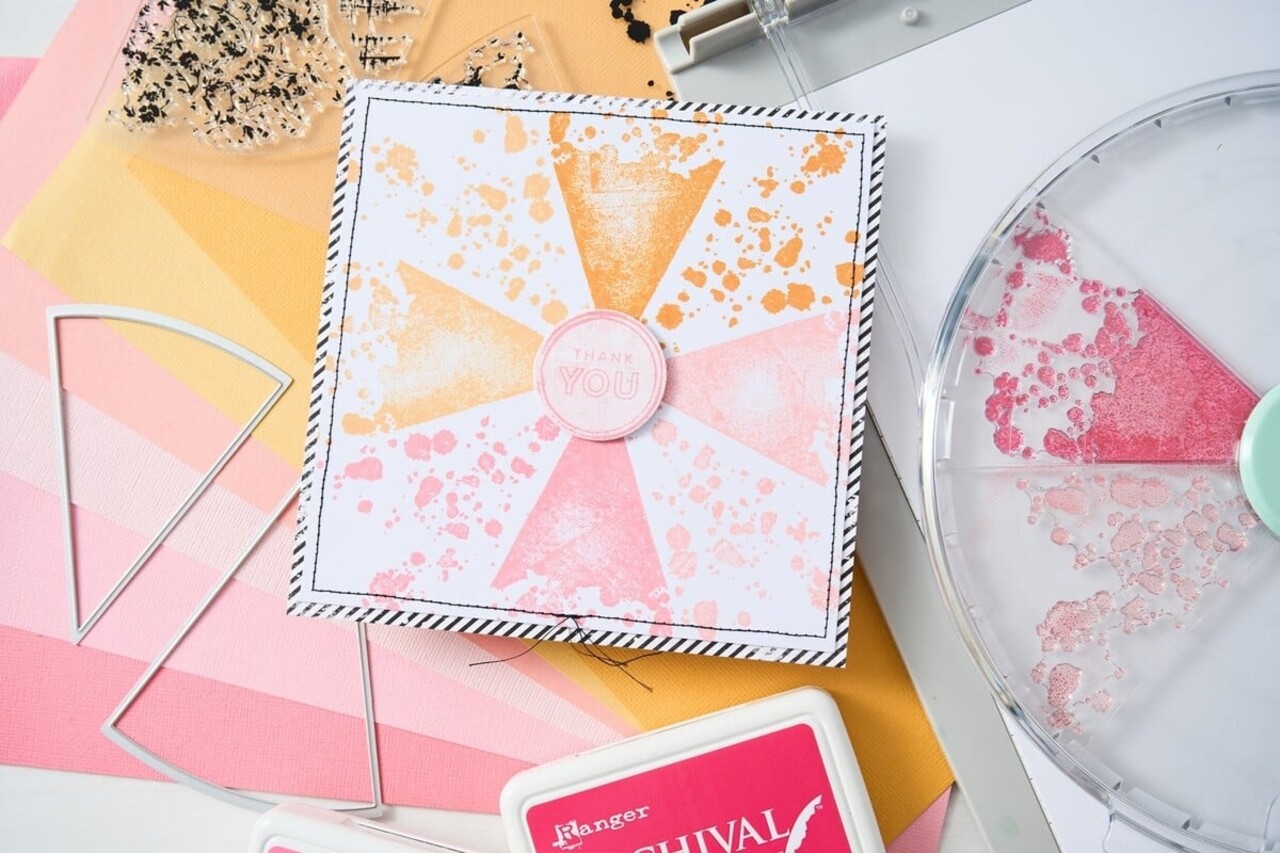 Sizzix 49 and Market Clear Stamps with Framelits Build-a-Burst Painterly (666805)