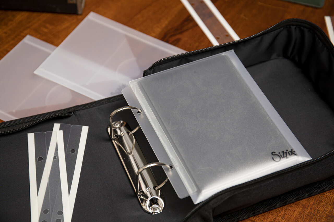 Sizzix Tim Holtz Storage Binder Black (665248) Sizzix Tim Holtz Storage Binder Black (665248)