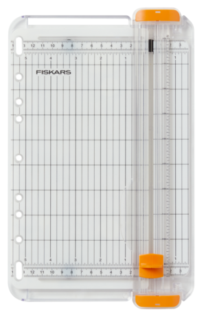 Fiskars SureCut Paper Trimmer A5 (1077798) Fiskars SureCut Paper Trimmer A5 (1077798)