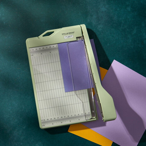 Spellbinders Lisa Horton Crafts Guillotine Paper Trimmer (T-080)