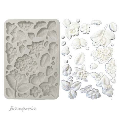 Stamperia Hidden Grove A5 Silicon Mold Strawberries (KACMA575) Stamperia Hidden Grove A5 Silicon Mold Strawberries (KACMA575)