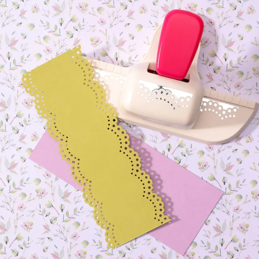 Vaessen Creative Randpons Doily Edge (21449-021)