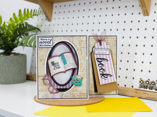 Crafter's Companion Bookworm Collection Stamp & Die Read Me (CC-BK-STD-READ)